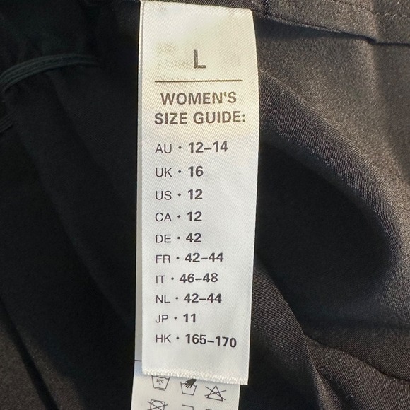 LilySilk Mulberry Silk Wrap Blouse‎ Size L Black Peplum Waist Office Classic NEW - Picture 9 of 11